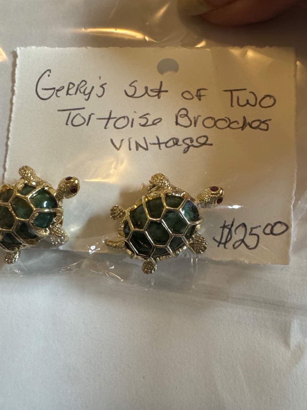 Vintage Tortoise Gerry’s Turtle Brooch Set - Gold & Green
